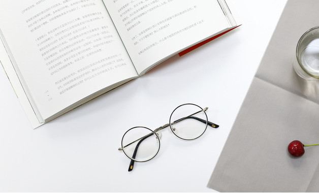 房地产公司年终总结主持词