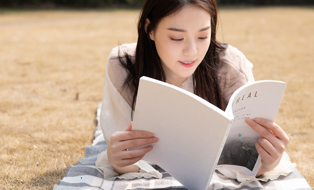 酒店服务员年度工作总结提纲模版