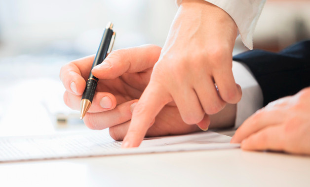 医院2025年终工作总结大会汇报