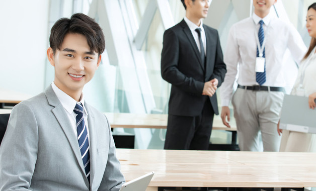 2025年经理年终工作总结