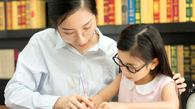 公务员2025年终考核个人工作总结2000字