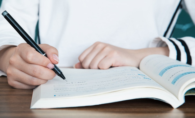 置业顾问个人年终工作总结精编