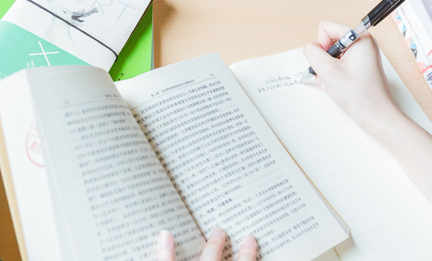 优秀的医院护士年终工作总结